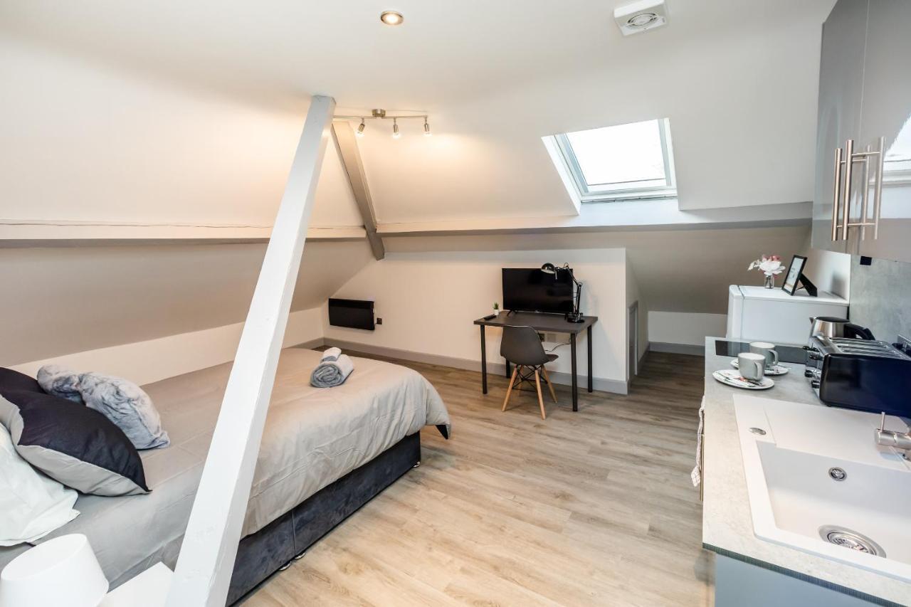 Greenhead Central Huddersfield Esterno foto